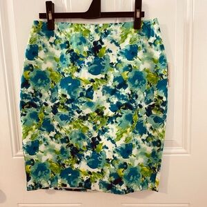 ✨Forever 21 Watercolor Floral Pencil Skirt - Blue & Green - Size 4